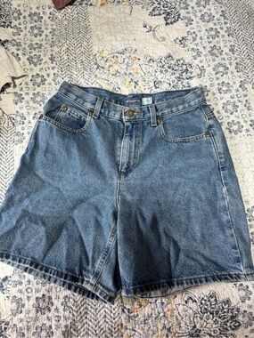Liz Claiborne Medium Blue Denim High-Rise Shorts